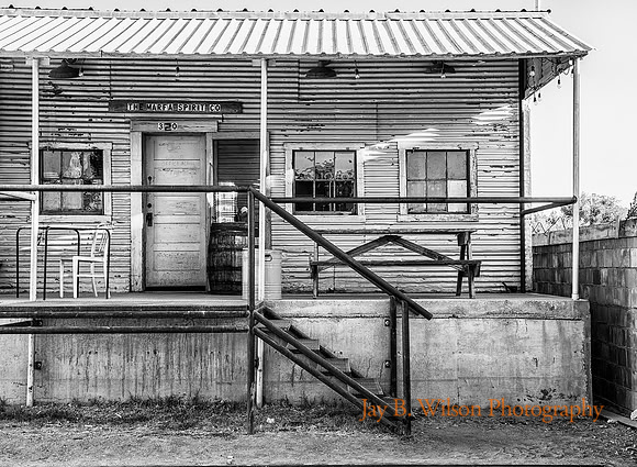Watering Hoke, Marfa